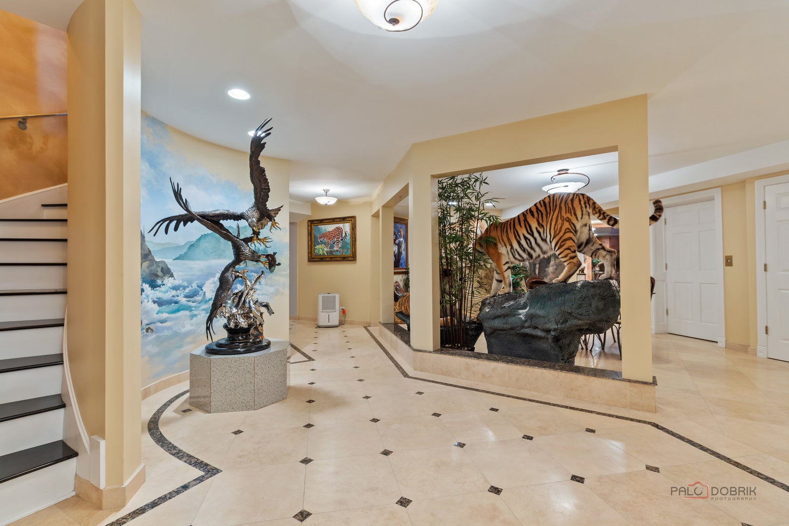 Lake Forest, Illinois, 60045, United States, 6 Bedrooms Bedrooms, ,10 BathroomsBathrooms,Residential,Active,1942398