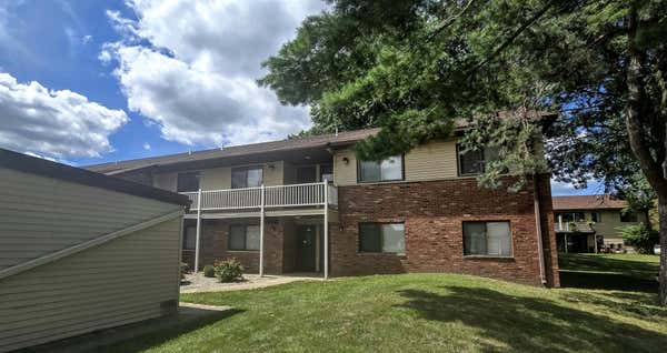 1302 CHRISTOPHER CIR APT 7, URBANA, IL 61802 - Image 1