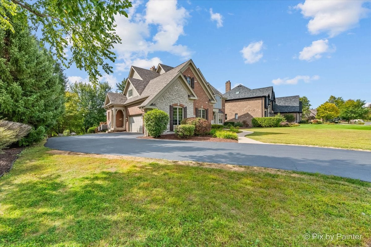 St. Charles, Illinois, 60175, United States, 5 Bedrooms Bedrooms, ,5 BathroomsBathrooms,Residential,Active,1959536