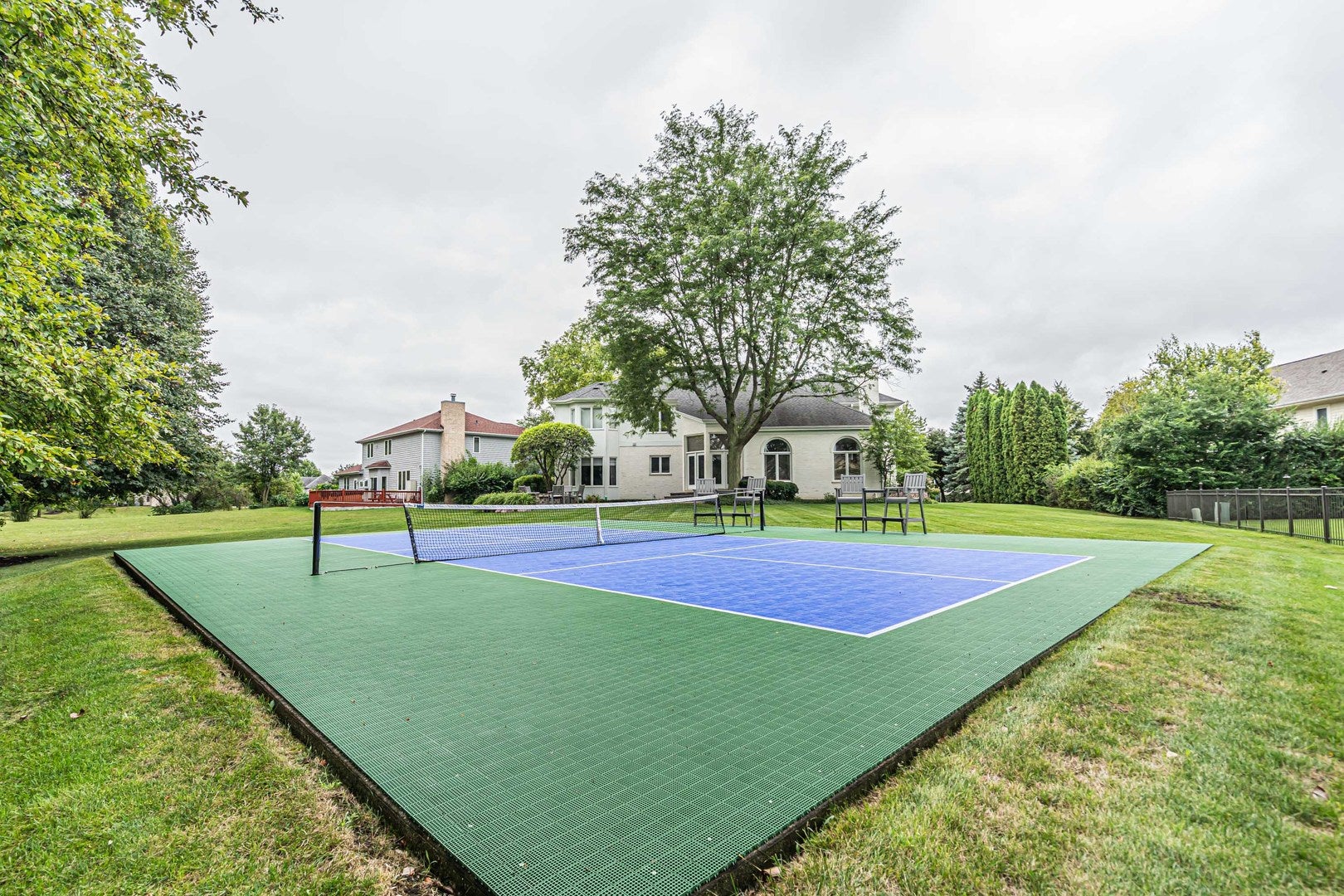 Buffalo Grove, Illinois, 60089, United States, 5 Bedrooms Bedrooms, ,5 BathroomsBathrooms,Residential,Active,1922274
