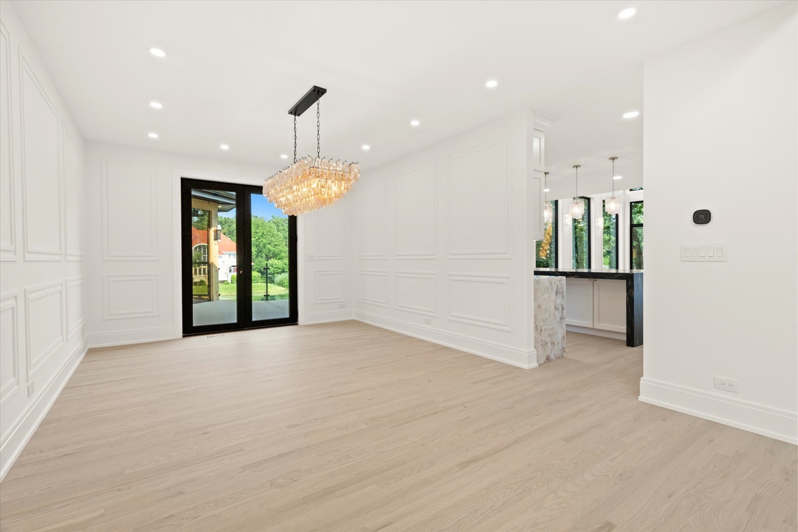 Burr Ridge, Illinois, 60527, United States, 5 Bedrooms Bedrooms, ,6 BathroomsBathrooms,Residential,Active,1927649
