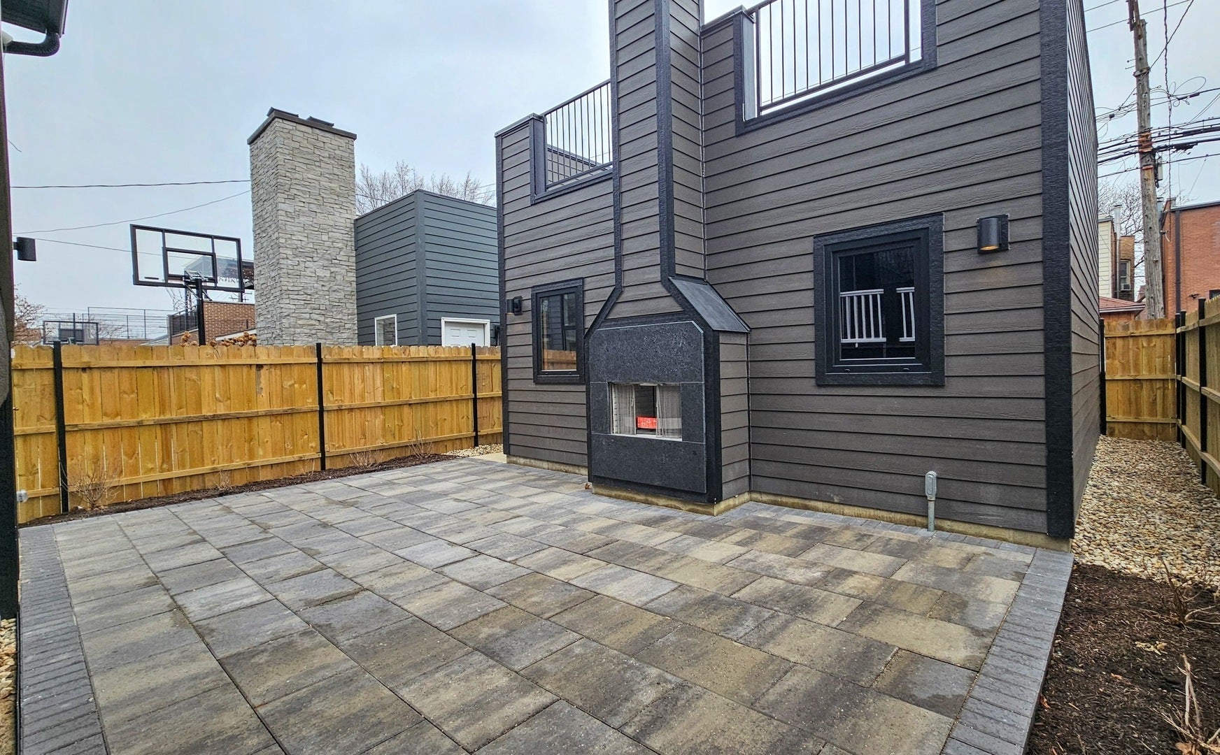 Chicago, Illinois, 60618, United States, 5 Bedrooms Bedrooms, ,5 BathroomsBathrooms,Residential,Active,2007948