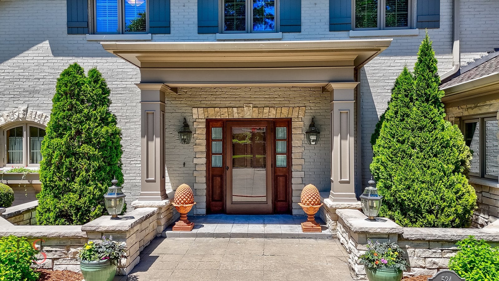 Ottawa, Illinois, 61350, United States, 4 Bedrooms Bedrooms, ,7 BathroomsBathrooms,Residential,Active,1953376