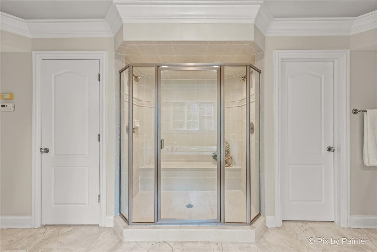 St. Charles, Illinois, 60175, United States, 5 Bedrooms Bedrooms, ,5 BathroomsBathrooms,Residential,Active,1959536