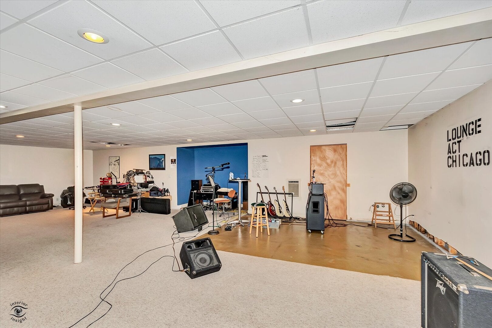 Shorewood, Illinois, 60404, United States, 5 Bedrooms Bedrooms, ,7 BathroomsBathrooms,Residential,Active,1926700