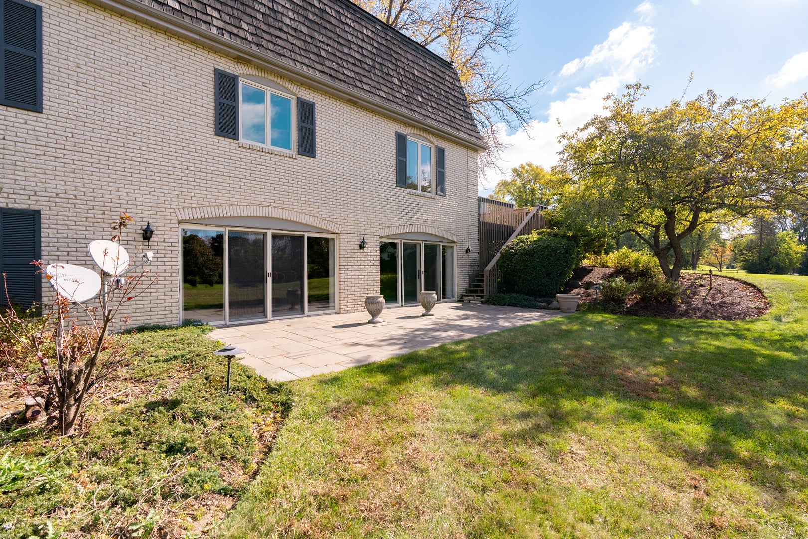 Barrington, Illinois, 60010, United States, 5 Bedrooms Bedrooms, ,5 BathroomsBathrooms,Residential,Active,1970989