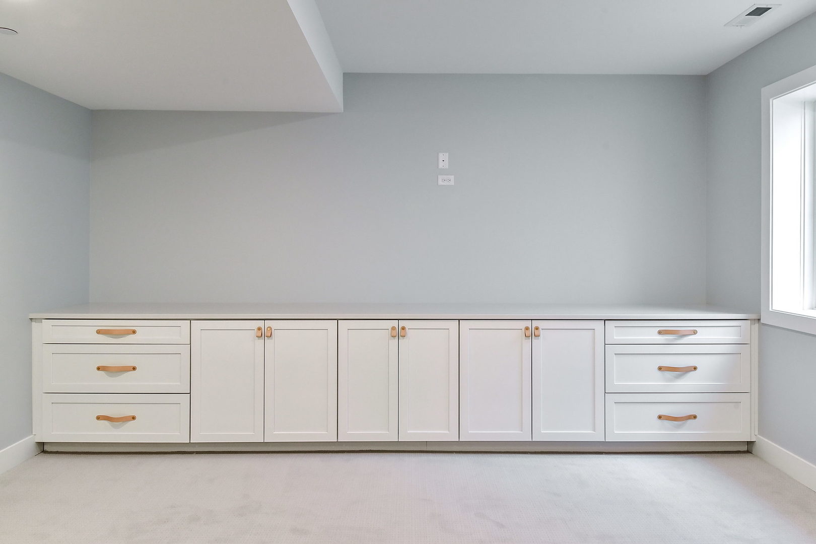 West Chicago, Illinois, 60185, United States, 4 Bedrooms Bedrooms, ,4 BathroomsBathrooms,Residential,Active,1986917