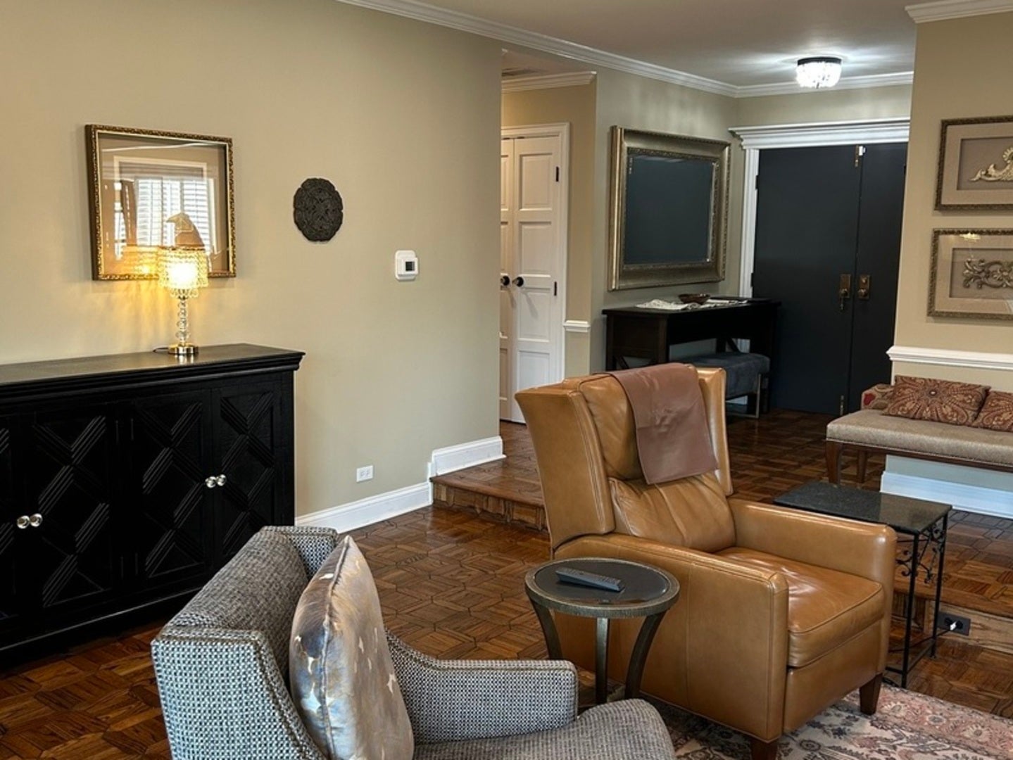 Oak Brook, Illinois, 60523, United States, 2 Bedrooms Bedrooms, ,2 BathroomsBathrooms,Residential,Active,2028166