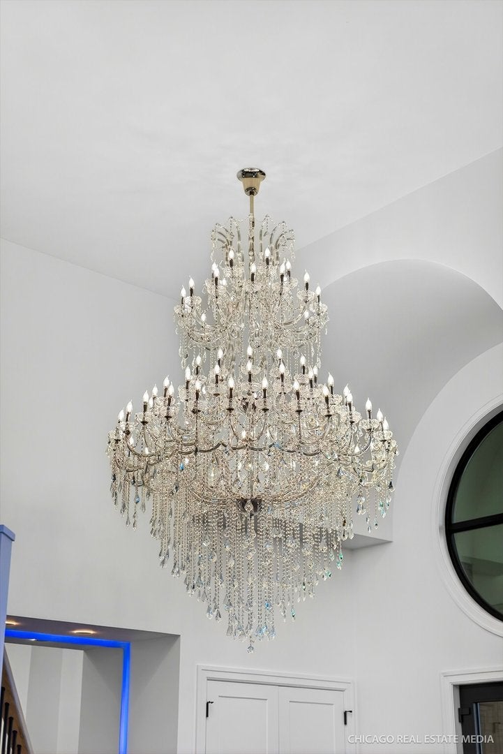 Burr Ridge, Illinois, 60527, United States, 5 Bedrooms Bedrooms, ,6 BathroomsBathrooms,Residential,Active,1995246