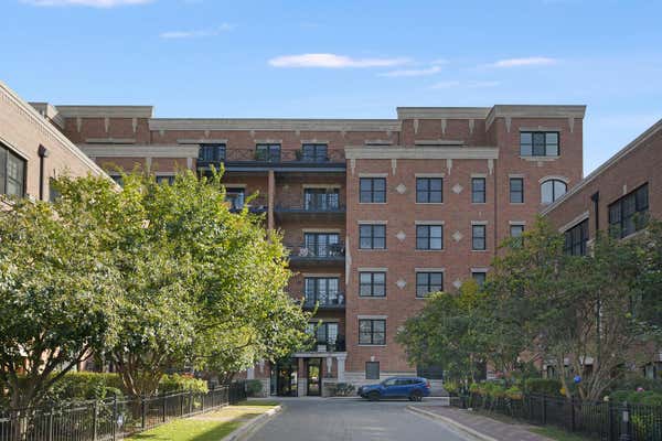 2811 N BELL AVE UNIT 405, CHICAGO, IL 60618 - Image 1