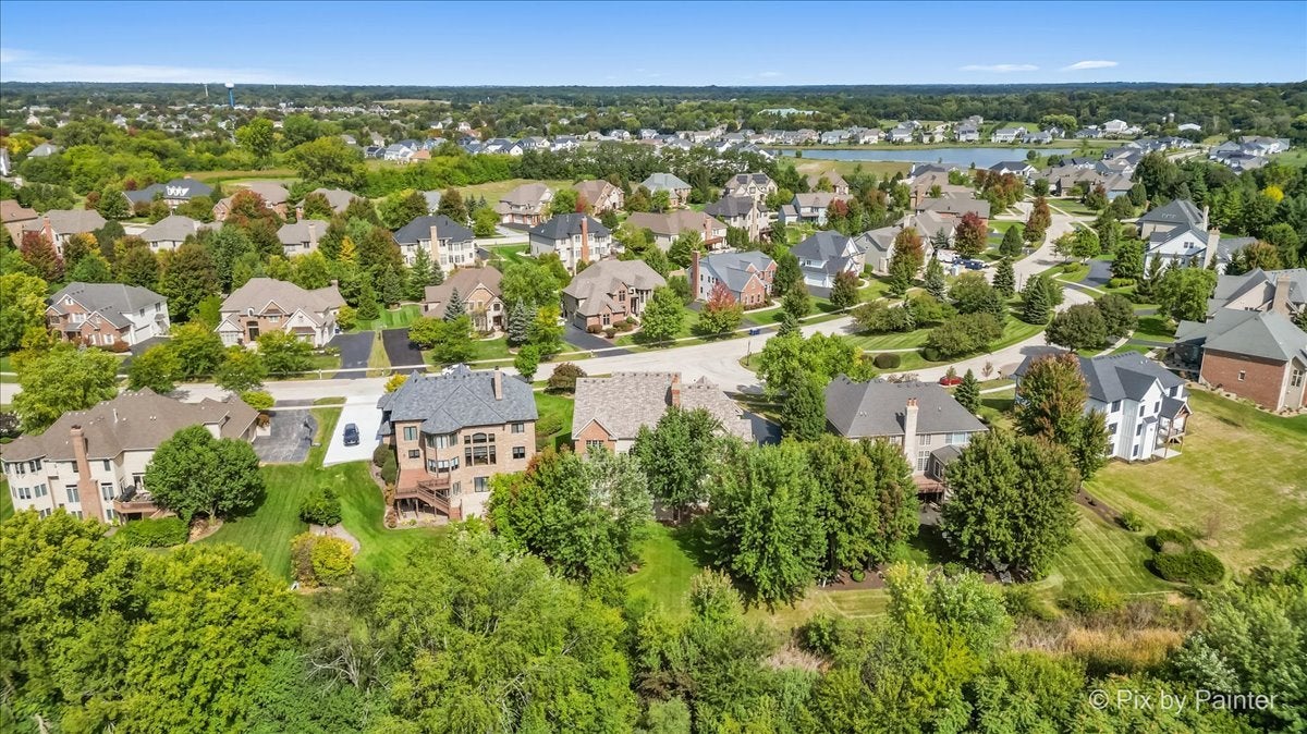 St. Charles, Illinois, 60175, United States, 5 Bedrooms Bedrooms, ,5 BathroomsBathrooms,Residential,Active,1959536