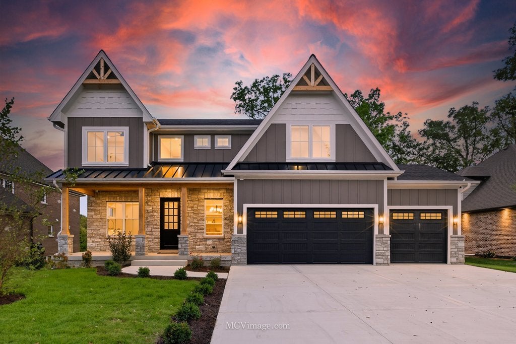 Lemont, Illinois, 60439, United States, 5 Bedrooms Bedrooms, ,6 BathroomsBathrooms,Residential,Active,1954005