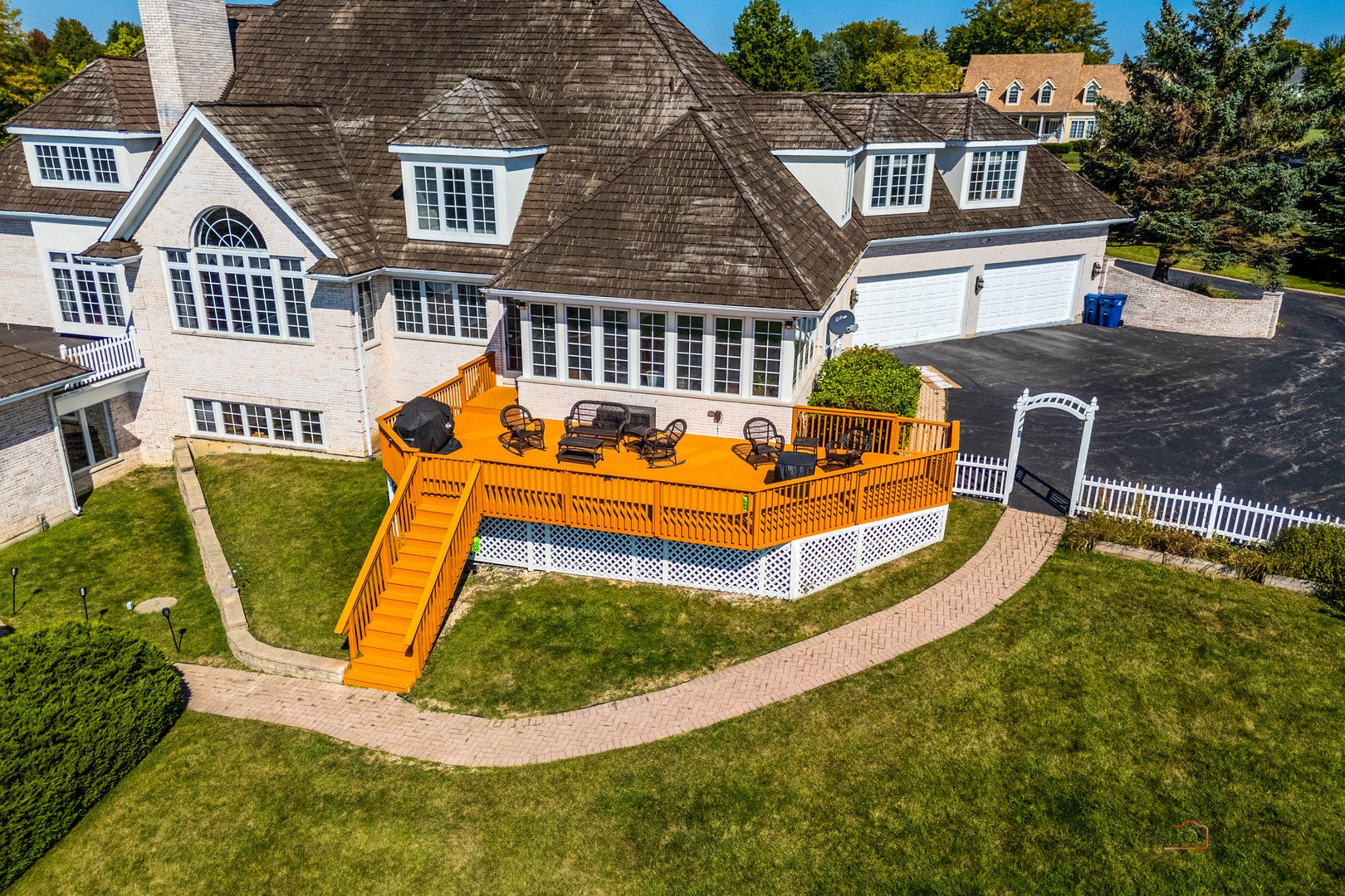 Wadsworth, Illinois, 60083, United States, 6 Bedrooms Bedrooms, ,10 BathroomsBathrooms,Residential,Active,1945842