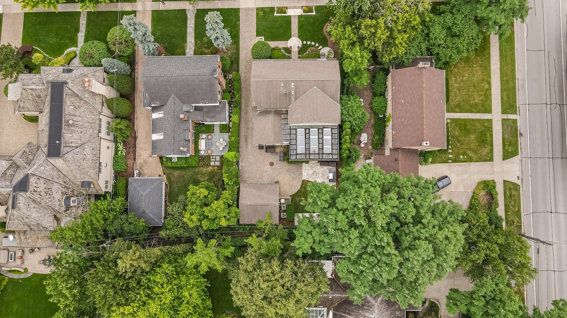 Park Ridge, Illinois, 60068, United States, 4 Bedrooms Bedrooms, ,4 BathroomsBathrooms,Residential,Active,1902948