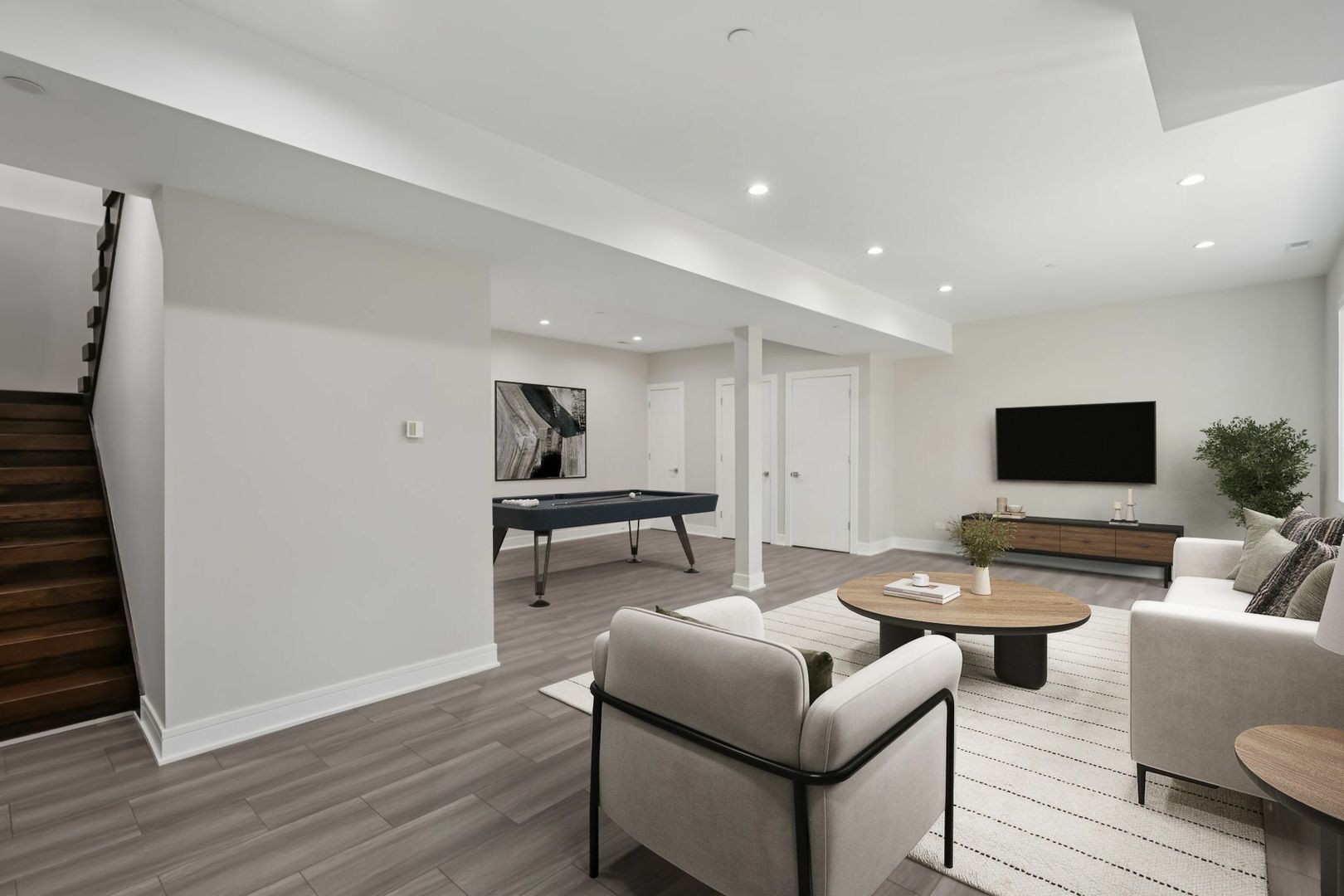 Northbrook, Illinois, 60062, United States, 6 Bedrooms Bedrooms, ,5 BathroomsBathrooms,Residential,Active,2009153