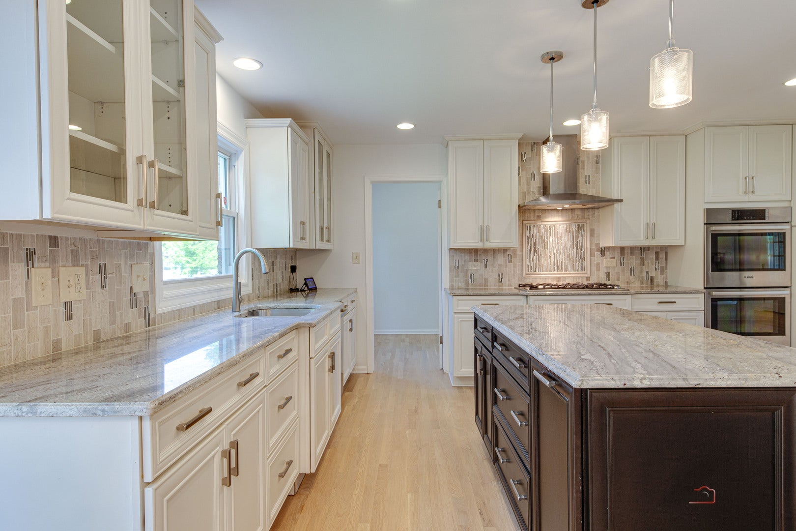 Lincolnshire, Illinois, 60045, United States, 5 Bedrooms Bedrooms, ,4 BathroomsBathrooms,Residential,Active,1885006