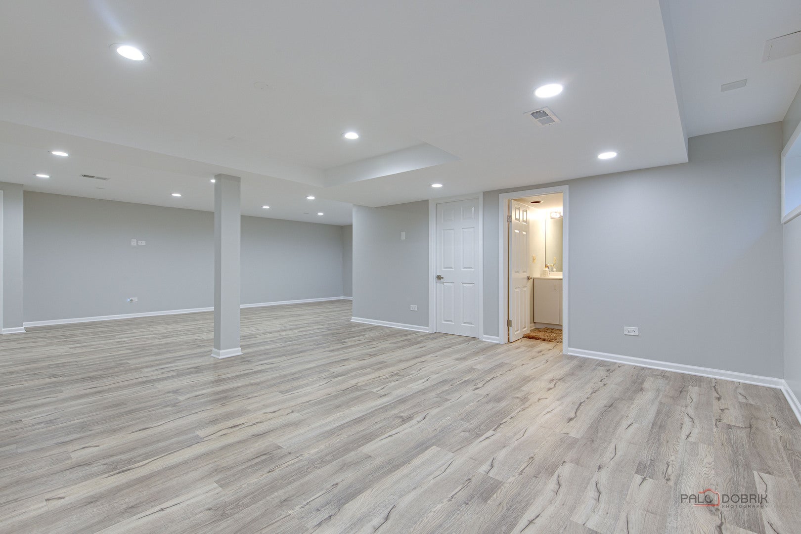 Lincolnshire, Illinois, 60045, United States, 5 Bedrooms Bedrooms, ,4 BathroomsBathrooms,Residential,Active,1885006