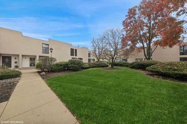 17 MAPLE TREE CT, ELMHURST, IL 60126 - Image 1