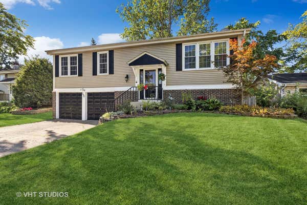 527 COTTONWOOD CIR, BOLINGBROOK, IL 60440 - Image 1