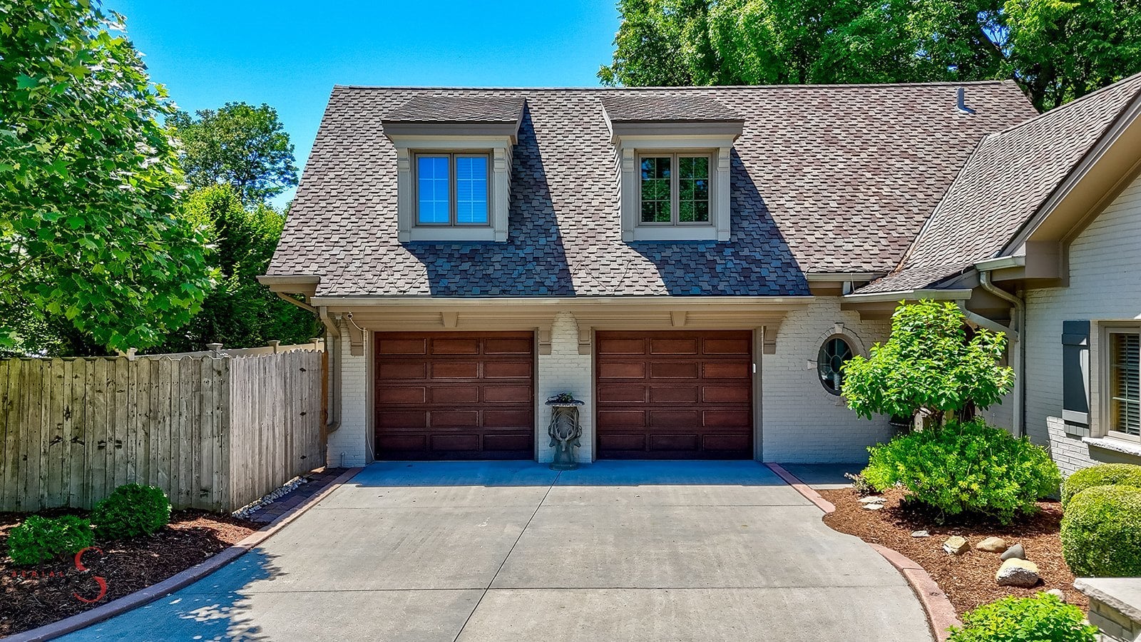 Ottawa, Illinois, 61350, United States, 4 Bedrooms Bedrooms, ,7 BathroomsBathrooms,Residential,Active,1953376