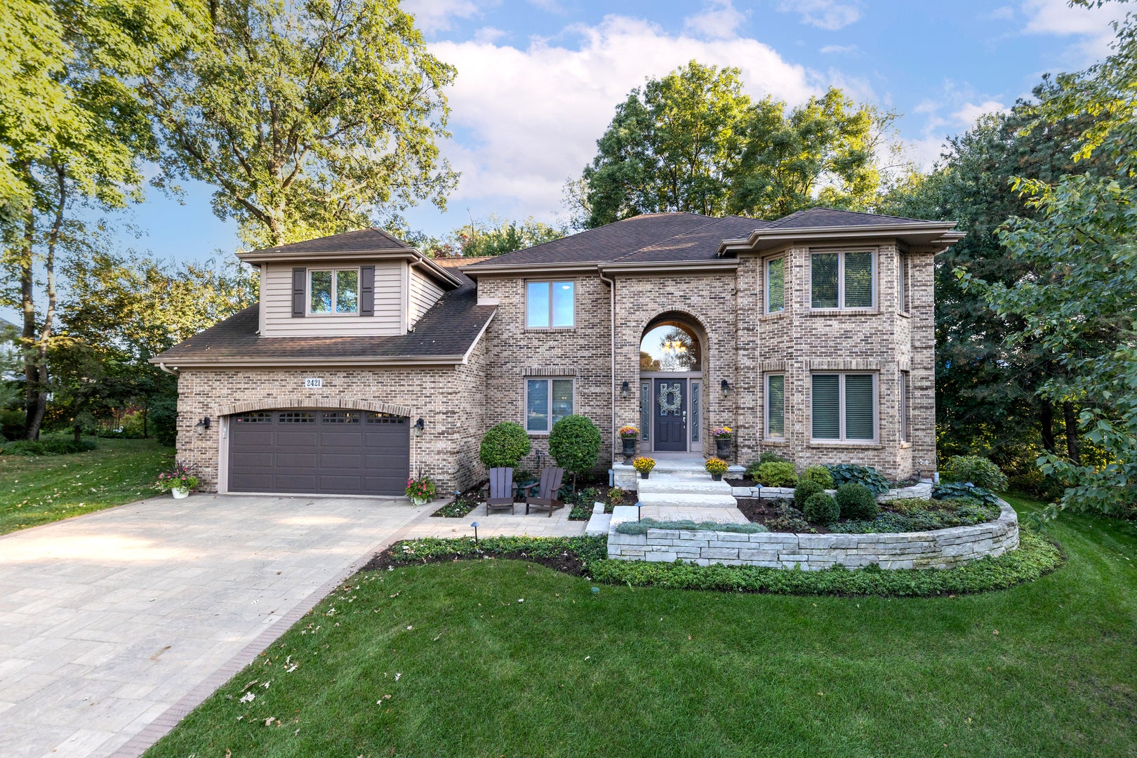 Naperville, Illinois, 60565, United States, 5 Bedrooms Bedrooms, ,4 BathroomsBathrooms,Residential,Active,1959981