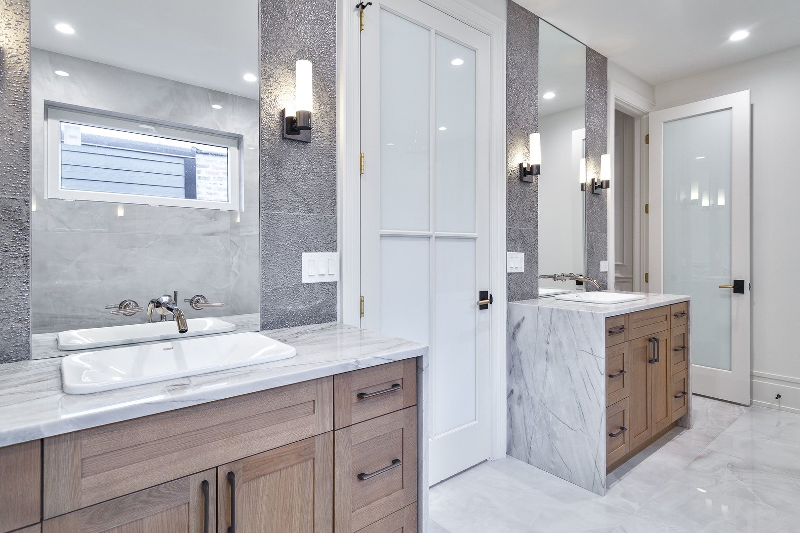 Chicago, Illinois, 60618, United States, 5 Bedrooms Bedrooms, ,5 BathroomsBathrooms,Residential,Active,2007948