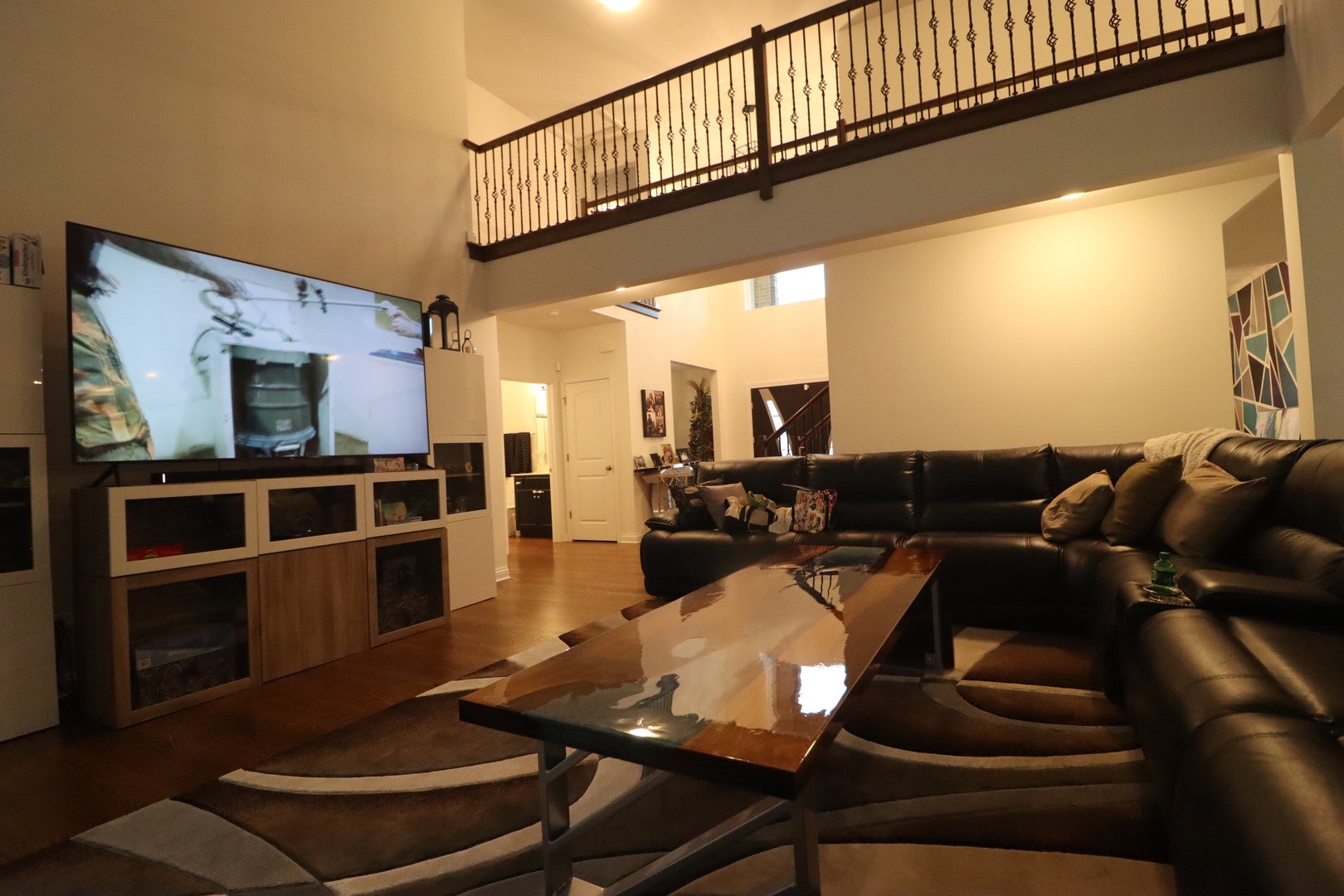 Naperville, Illinois, 60564, United States, 4 Bedrooms Bedrooms, ,3 BathroomsBathrooms,Residential,Active,1914808