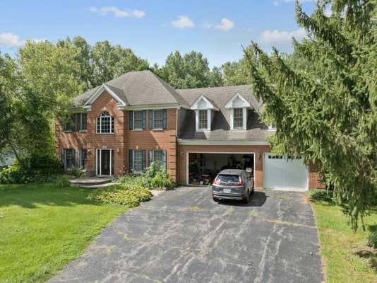 720 TULIP CIR, ISLAND LAKE, IL 60042 - Image 1