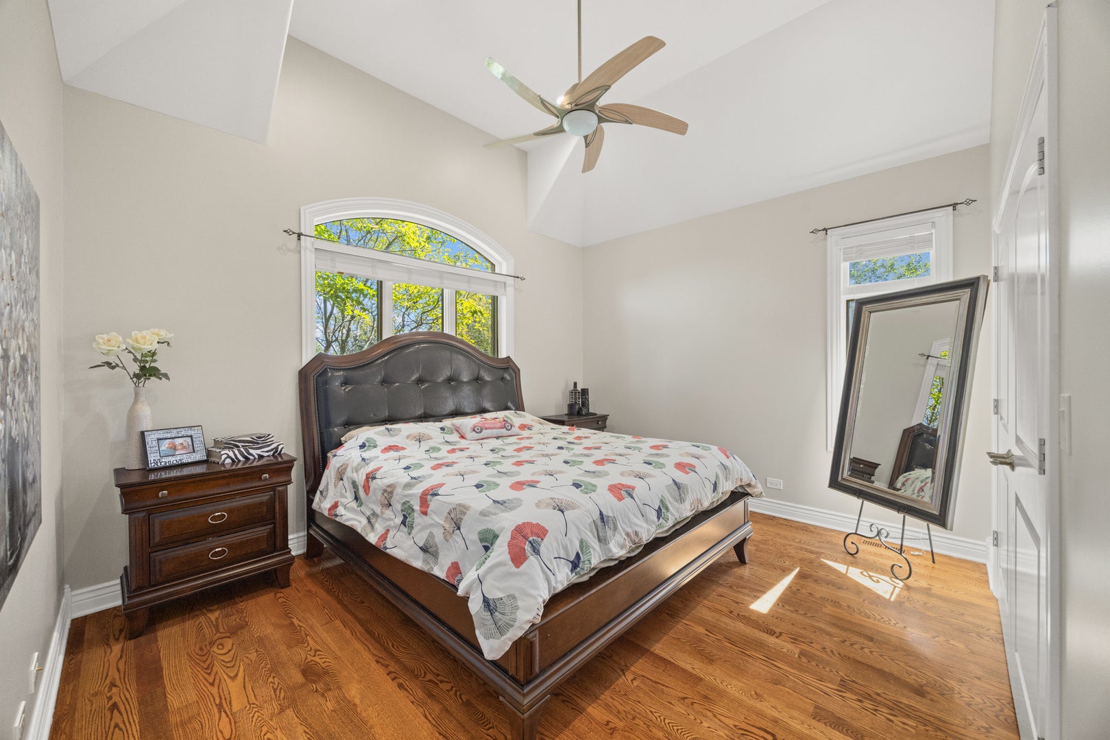 Homer Glen, Illinois, 60491, United States, 5 Bedrooms Bedrooms, ,4 BathroomsBathrooms,Residential,Active,1987265