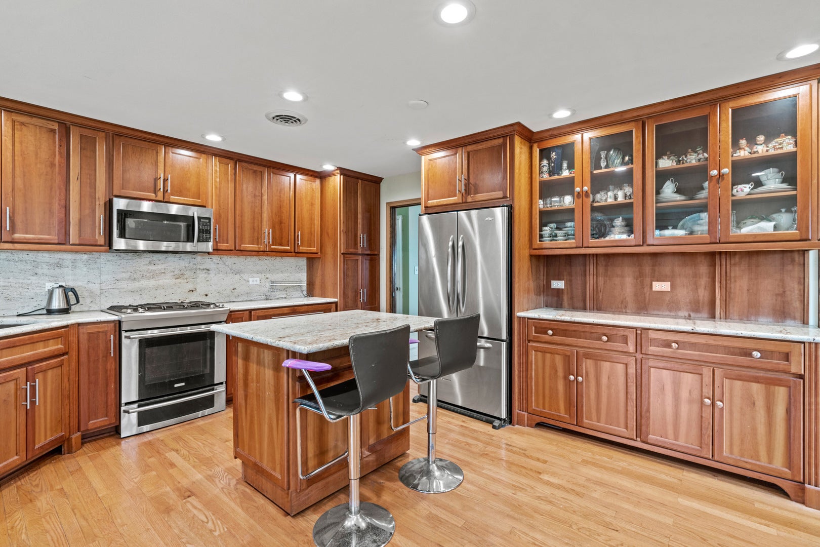 Wauconda, Illinois, 60084, United States, 3 Bedrooms Bedrooms, ,3 BathroomsBathrooms,Residential,Active,1798086