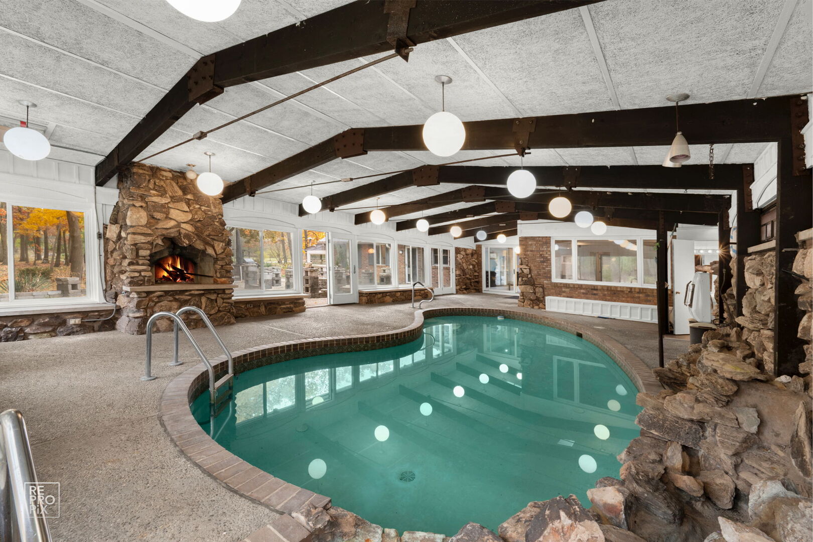 Wadsworth, Illinois, 60083, United States, 5 Bedrooms Bedrooms, ,6 BathroomsBathrooms,Residential,Active,1989775