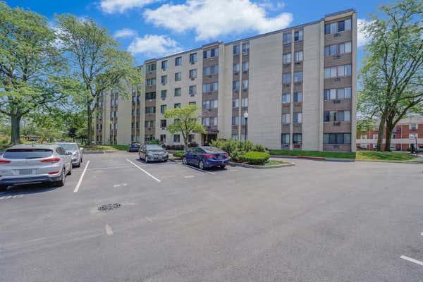 9745 S KARLOV AVE APT 103, OAK LAWN, IL 60453 - Image 1