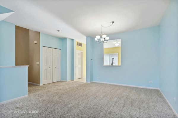 2027 CONCORD DR # 2027, MCHENRY, IL 60050, photo 4 of 20