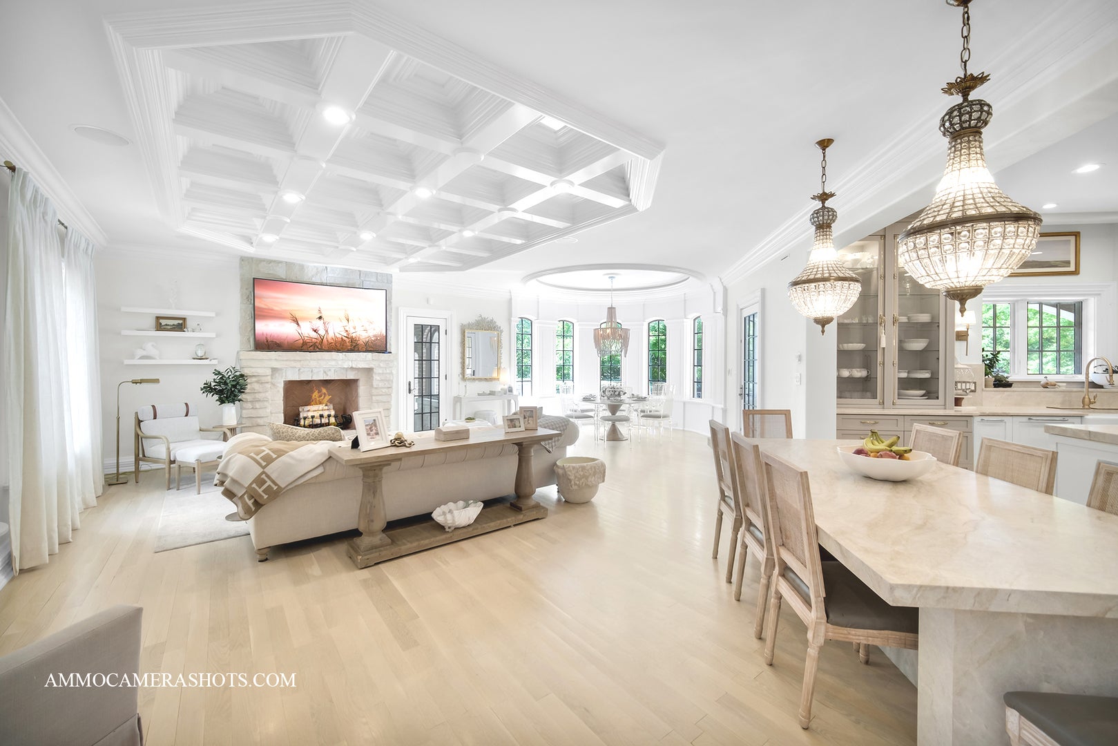 South Barrington, Illinois, 60010, United States, 5 Bedrooms Bedrooms, ,7 BathroomsBathrooms,Residential,Active,1960172