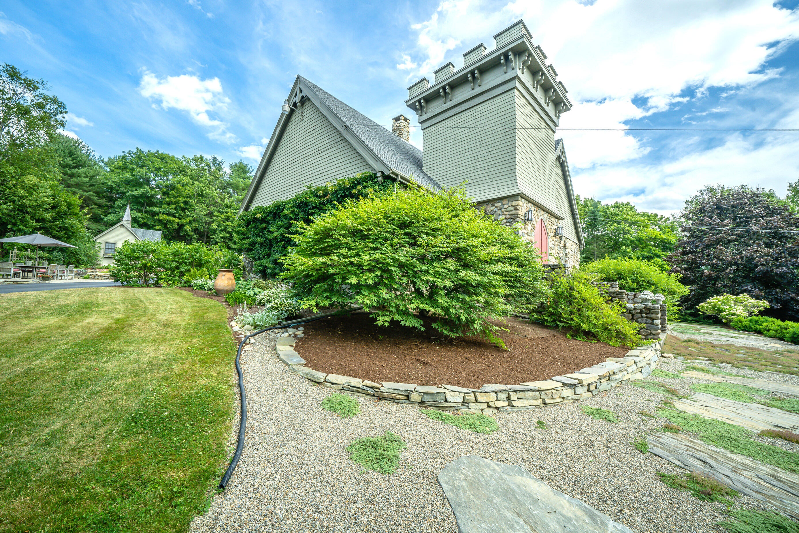 Belfast, Maine, 04915, United States, ,2 BathroomsBathrooms,Residential,Active,1762819