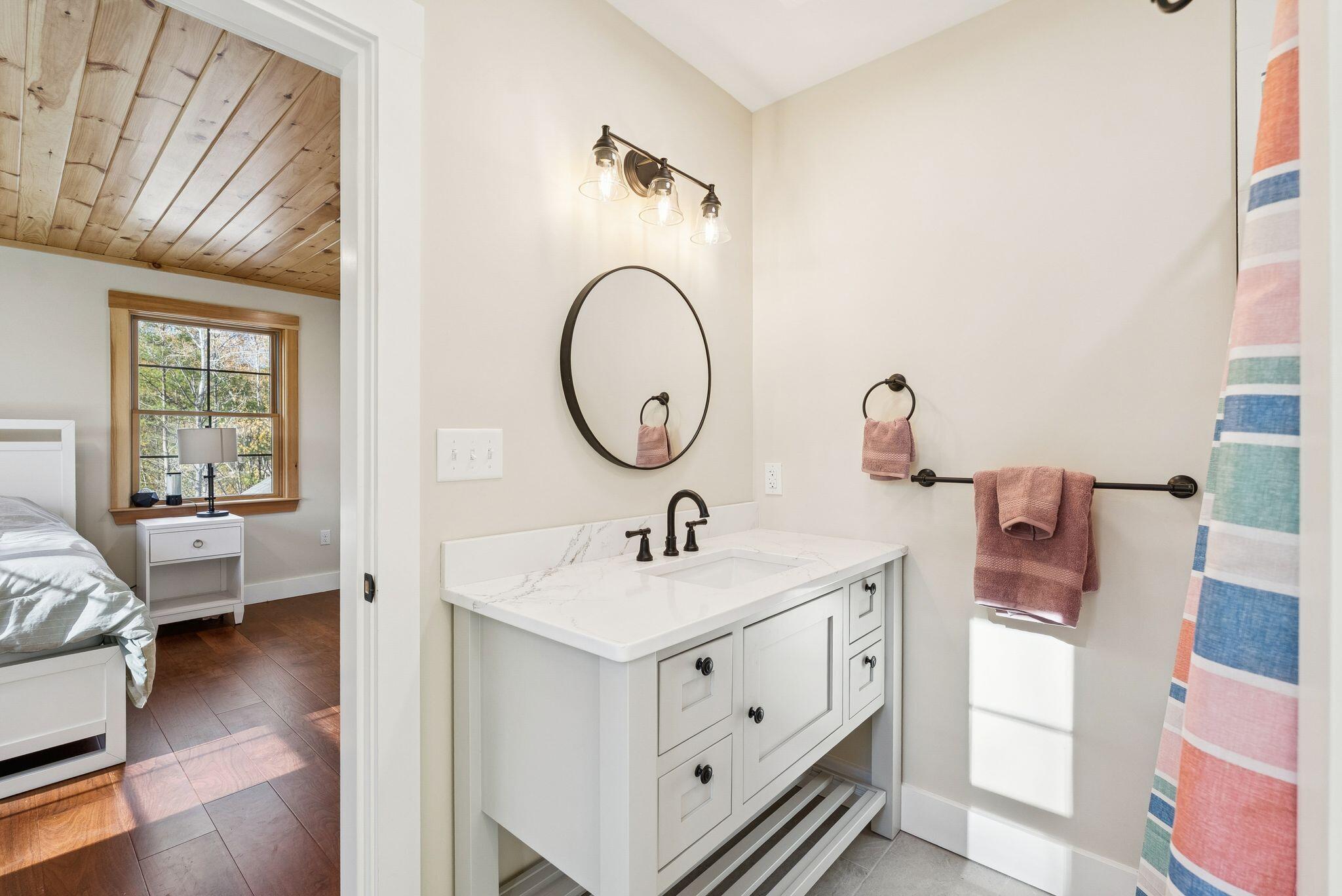 Casco, Maine, 04015, United States, 4 Bedrooms Bedrooms, ,5 BathroomsBathrooms,Residential,Active,1968106