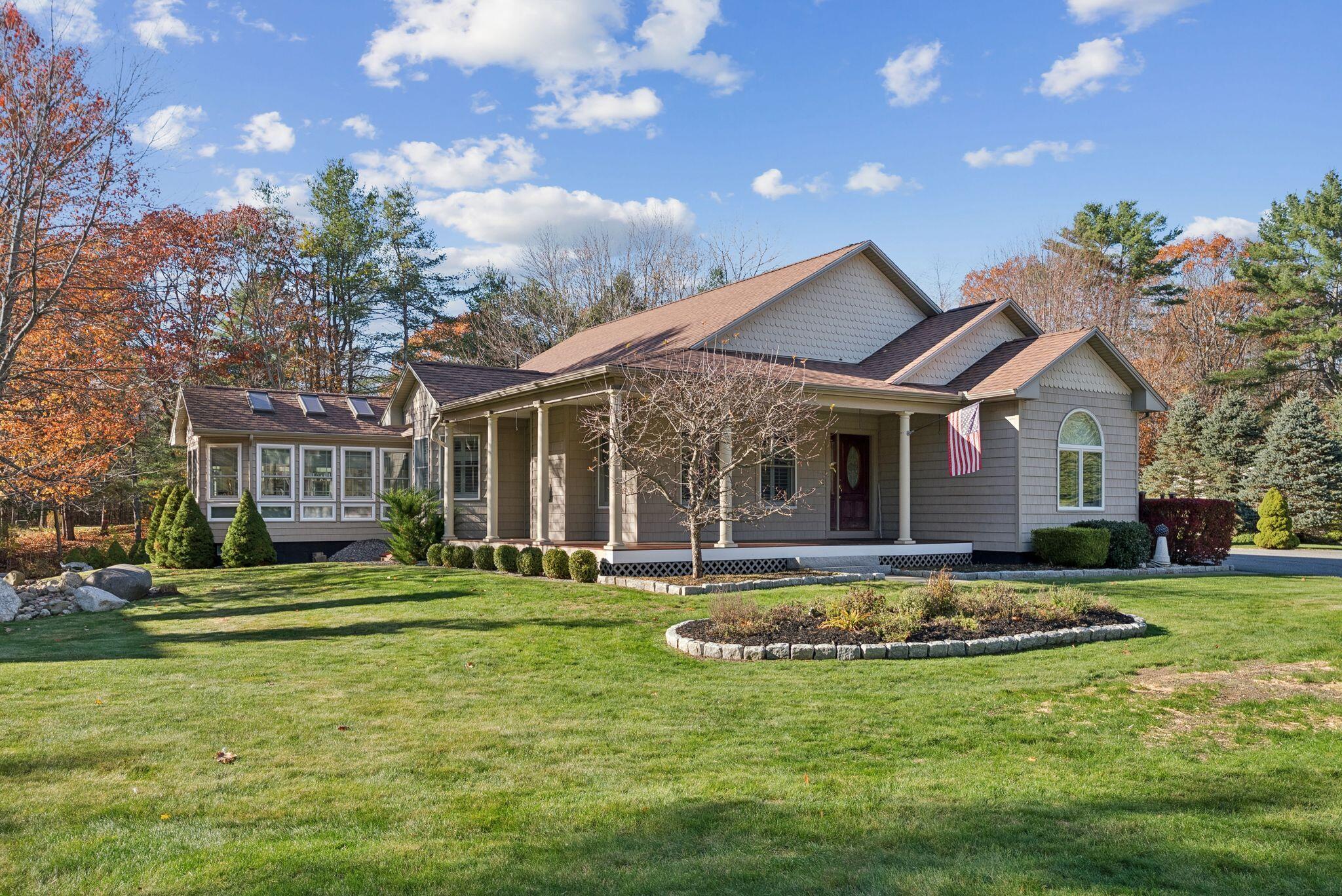 Brunswick, Maine, 04011, United States, 3 Bedrooms Bedrooms, ,3 BathroomsBathrooms,Residential,Active,1985566