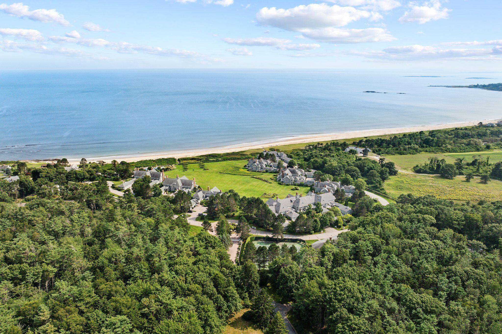 Scarborough, Maine, 04074, United States, 2 Bedrooms Bedrooms, ,3 BathroomsBathrooms,Residential,Active,1972151