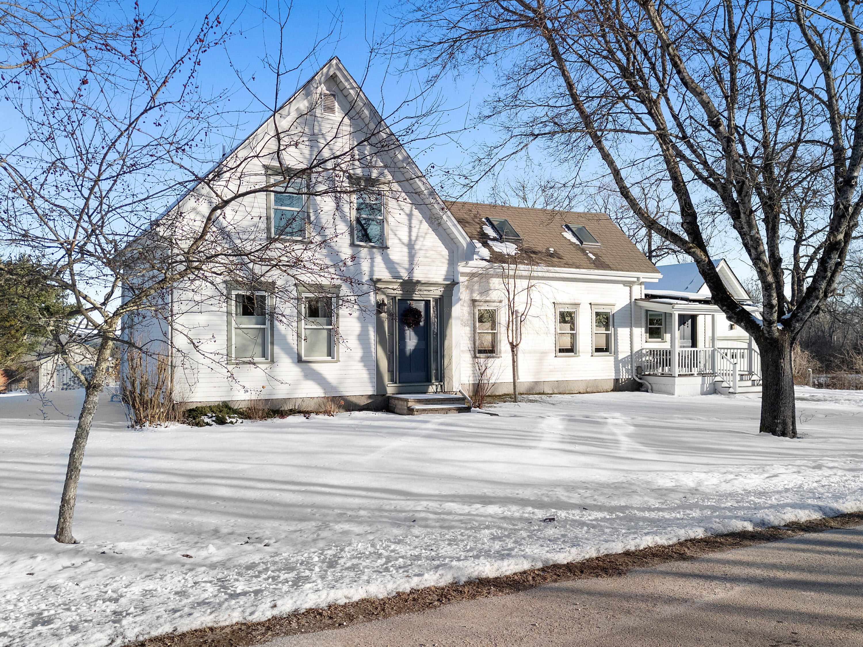 Waldoboro, Maine, 04572, United States, 4 Bedrooms Bedrooms, ,3 BathroomsBathrooms,Residential,Active,2007941
