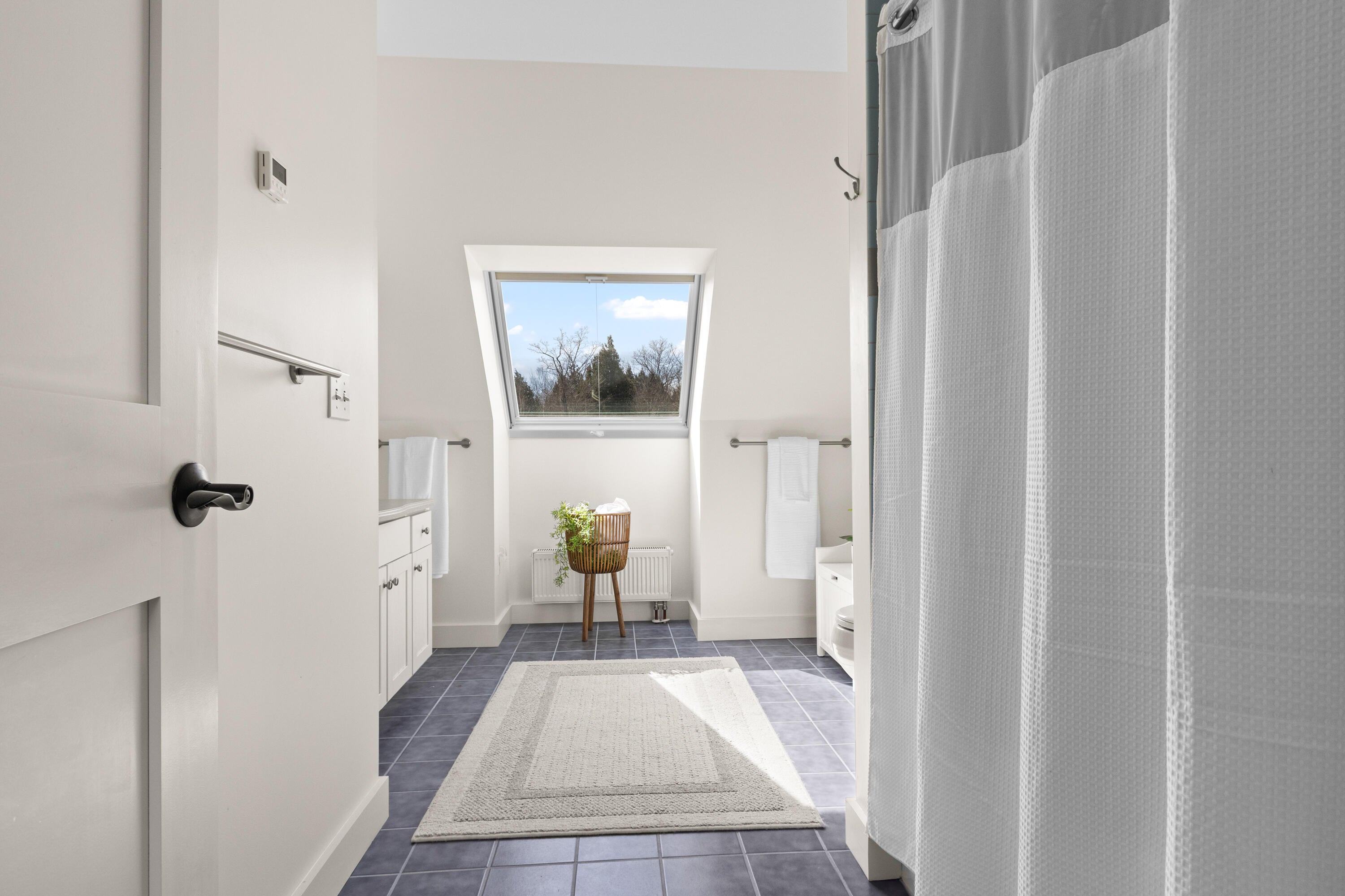 Monmouth, Maine, 04259, United States, ,3 BathroomsBathrooms,Residential,Active,1771427