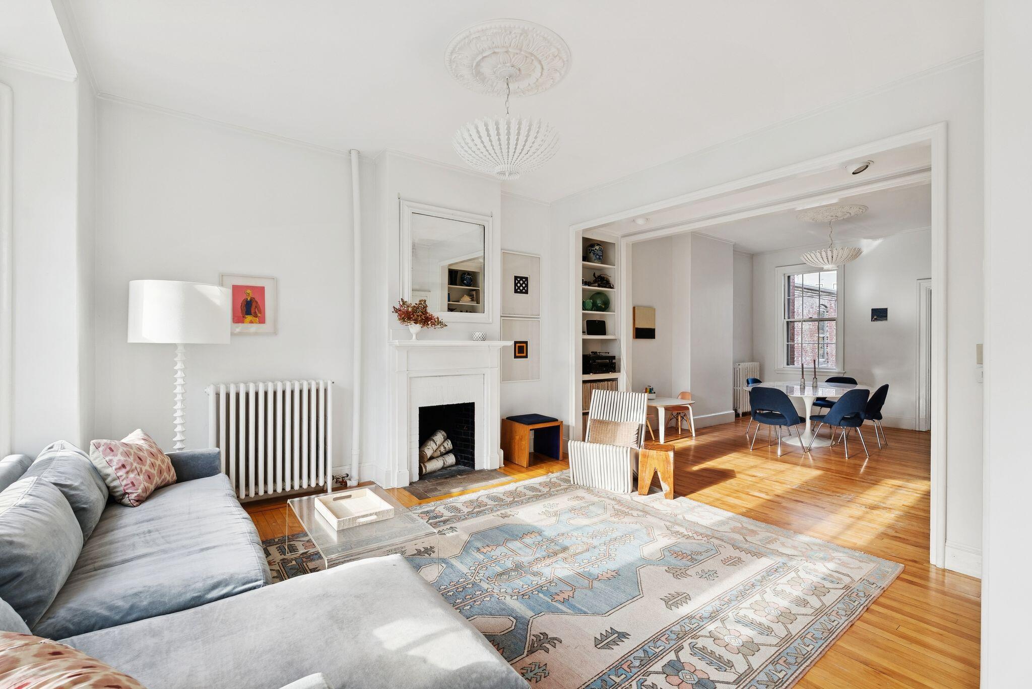 Portland, Maine, 04102, United States, 4 Bedrooms Bedrooms, ,3 BathroomsBathrooms,Residential,Active,1965802