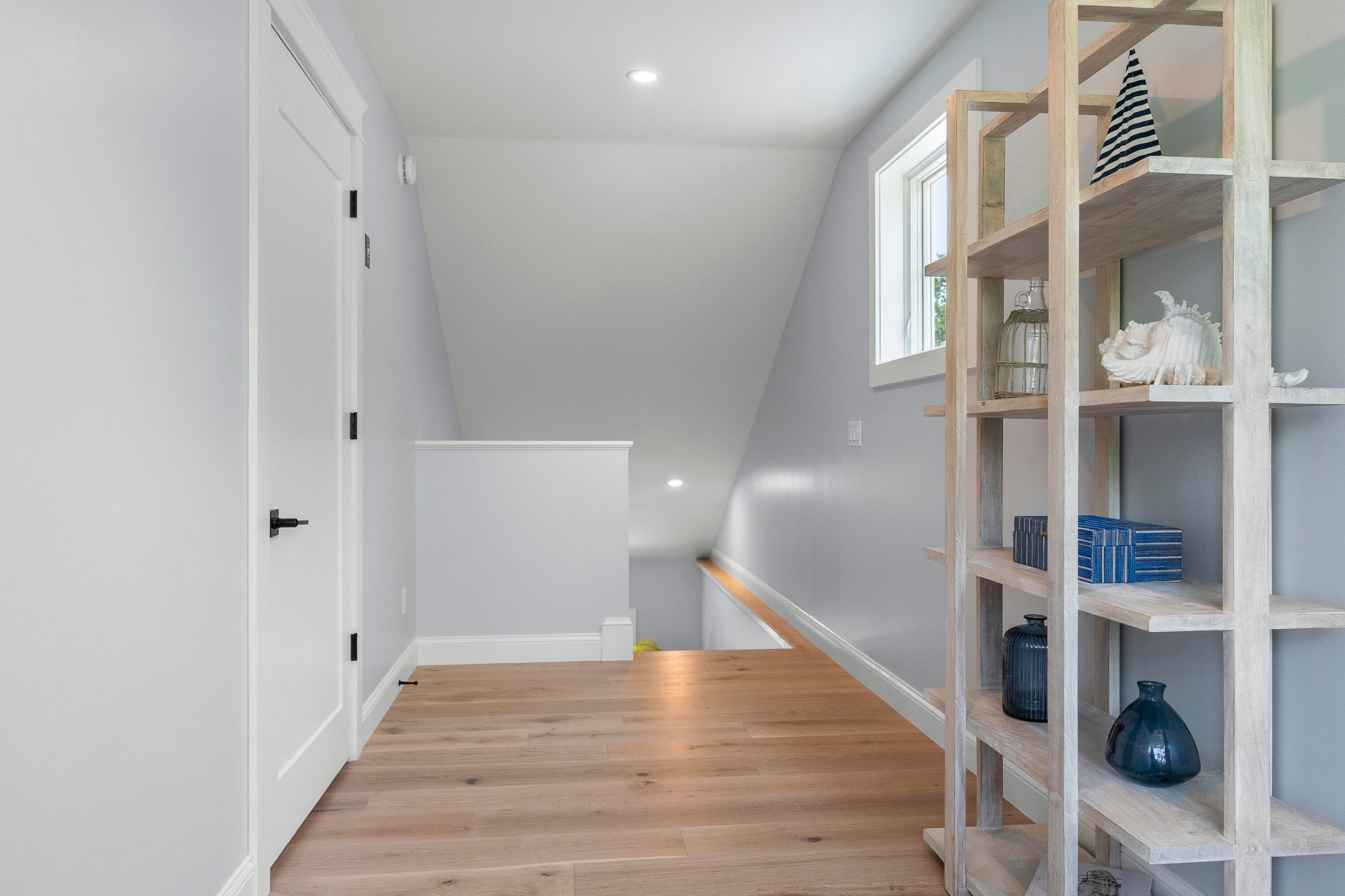 Falmouth, Maine, 04105, United States, 5 Bedrooms Bedrooms, ,6 BathroomsBathrooms,Residential,Active,1853629