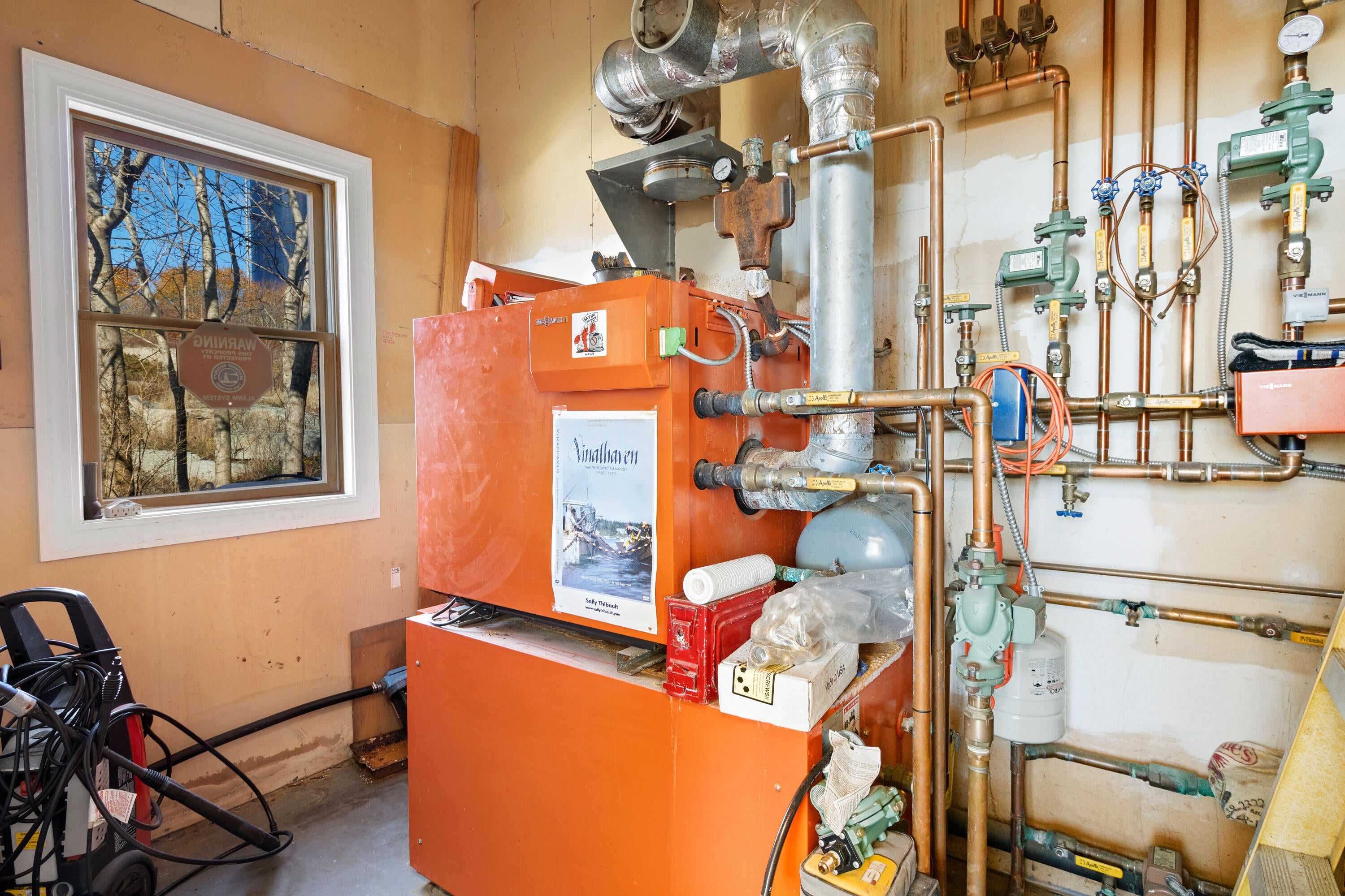 Vinalhaven, Maine, 04863, United States, 4 Bedrooms Bedrooms, ,4 BathroomsBathrooms,Residential,Active,1997886