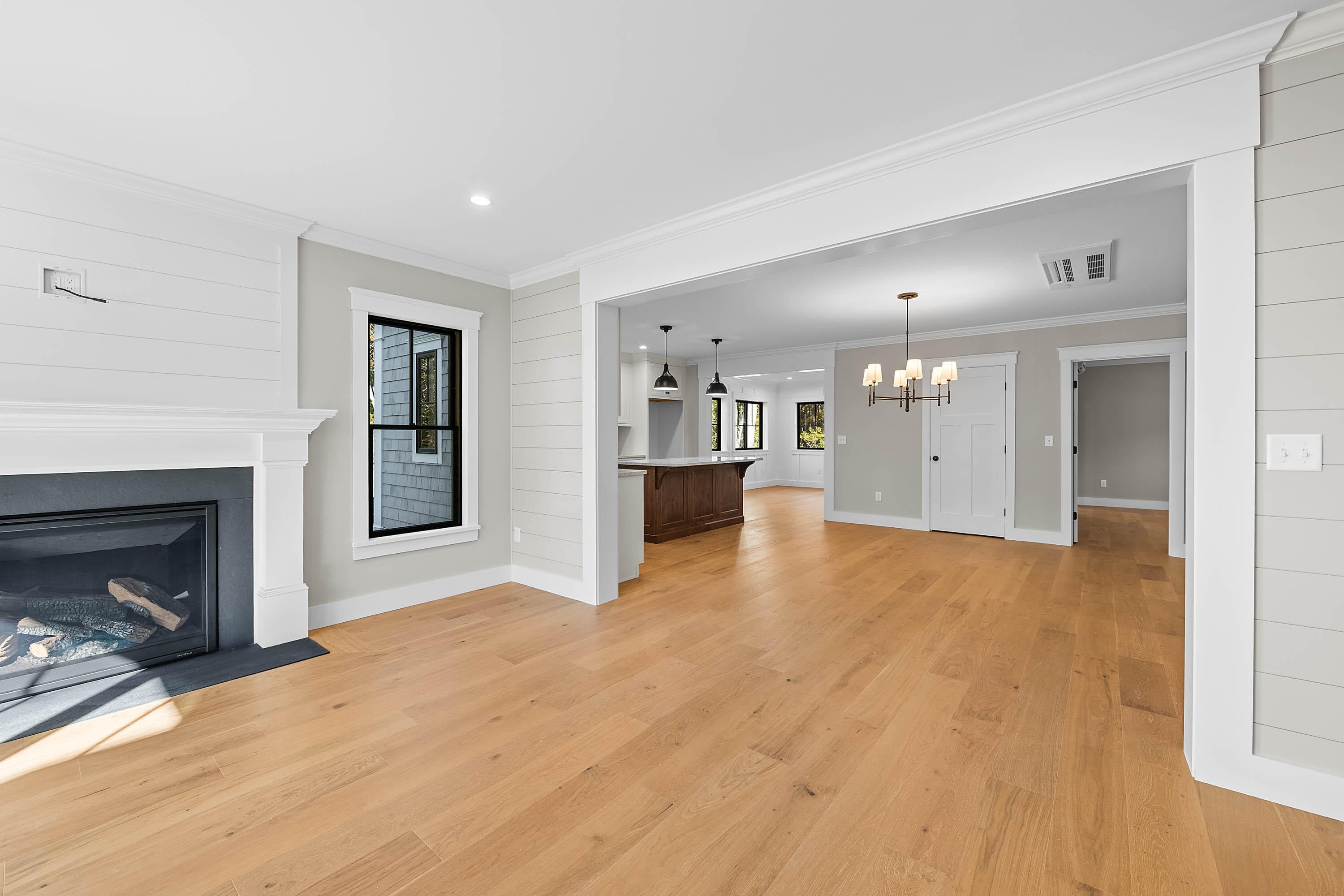 Kennebunkport, Maine, 04046, United States, 4 Bedrooms Bedrooms, ,4 BathroomsBathrooms,Residential,Active,1968434