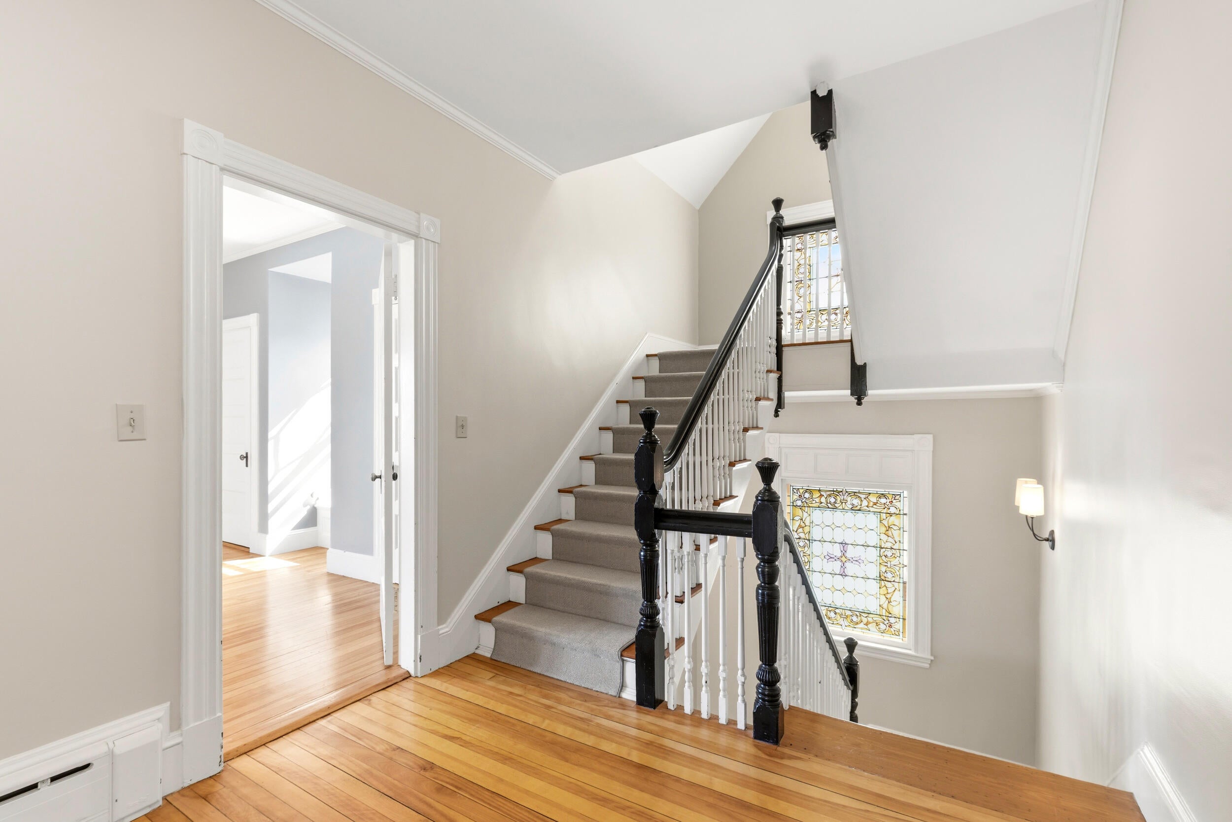 Portland, Maine, 04103, United States, 4 Bedrooms Bedrooms, ,3 BathroomsBathrooms,Residential,Active,2040217