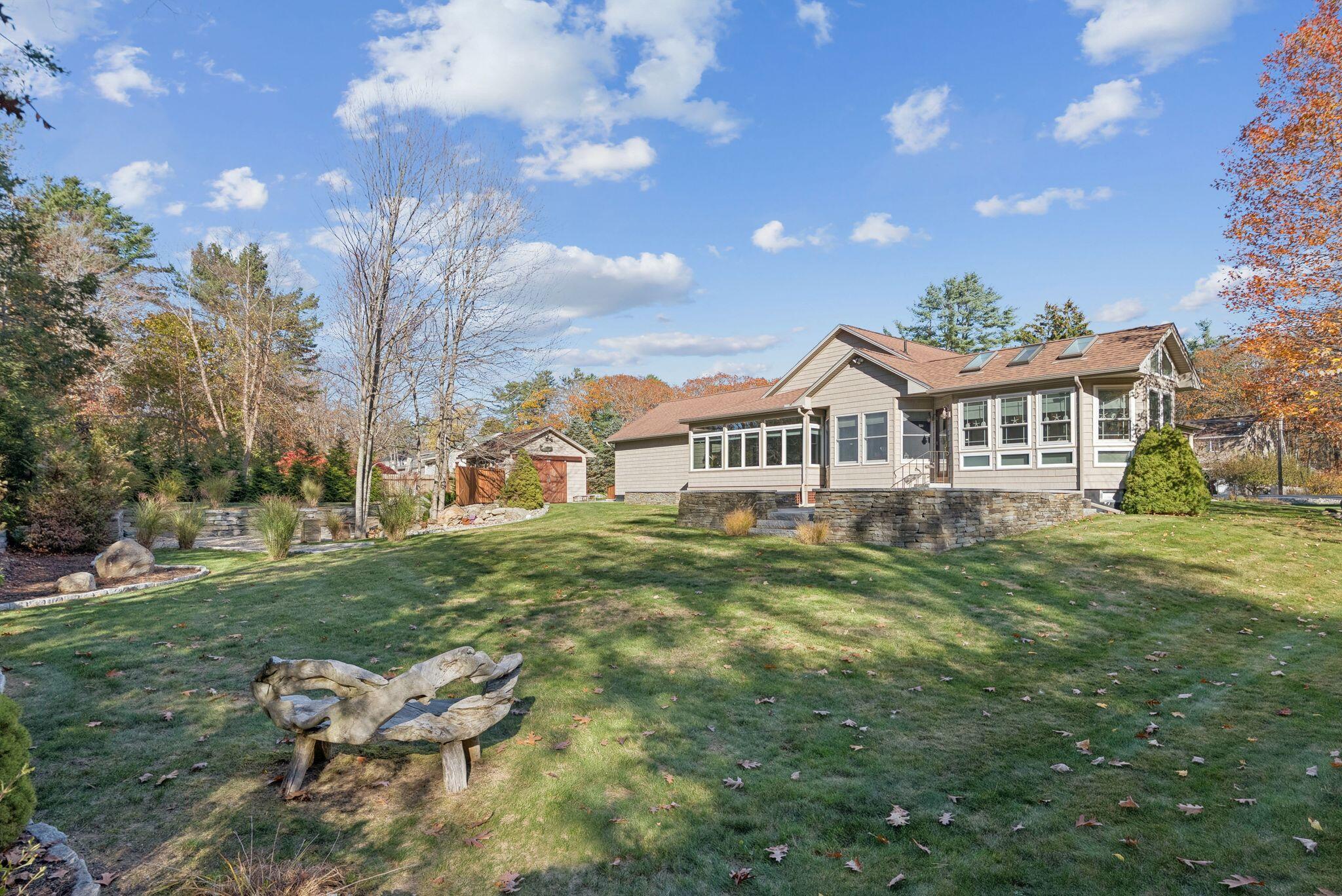Brunswick, Maine, 04011, United States, 3 Bedrooms Bedrooms, ,3 BathroomsBathrooms,Residential,Active,1985566