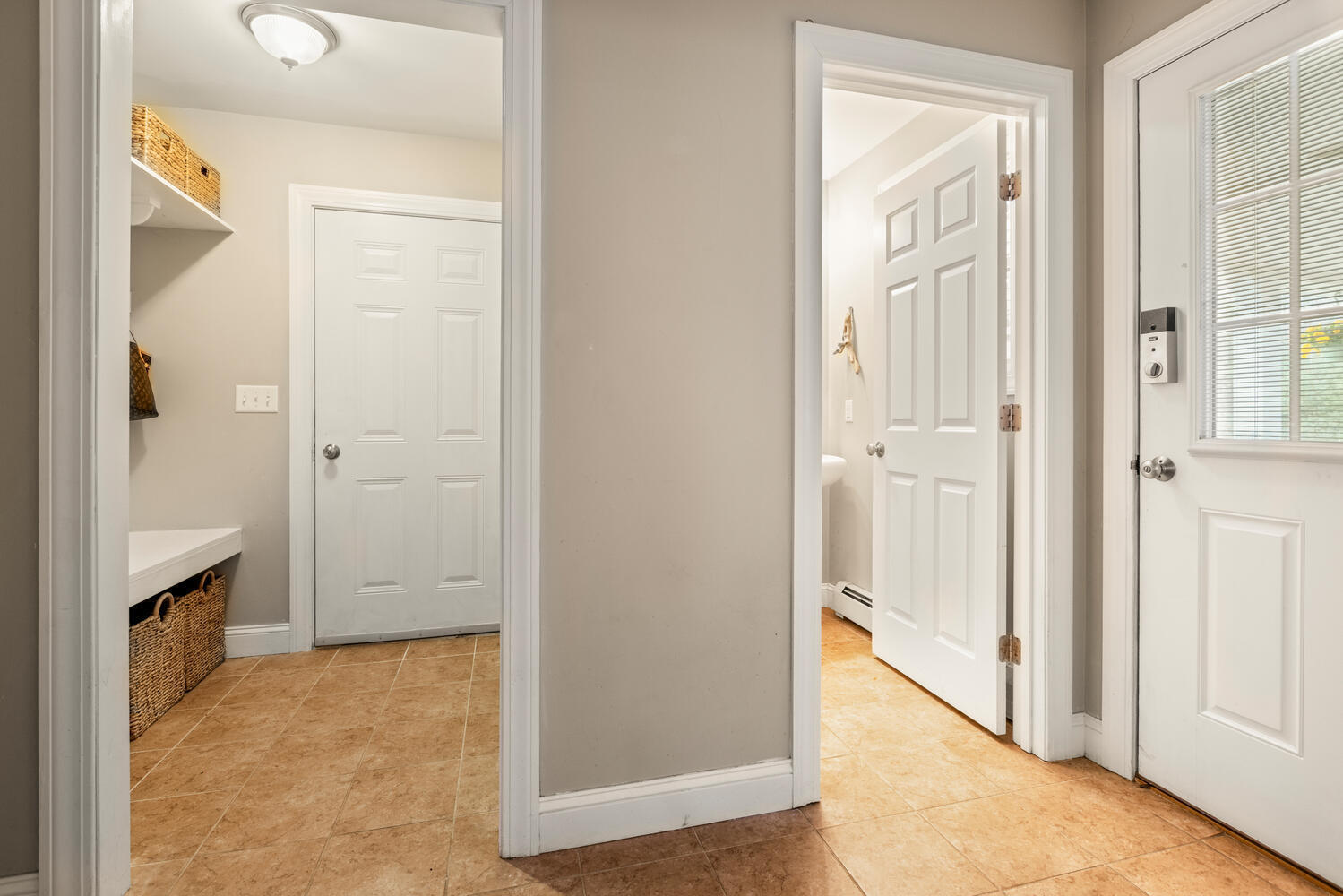 Scarborough, Maine, 04074, United States, 3 Bedrooms Bedrooms, ,3 BathroomsBathrooms,Residential,Active,1781586