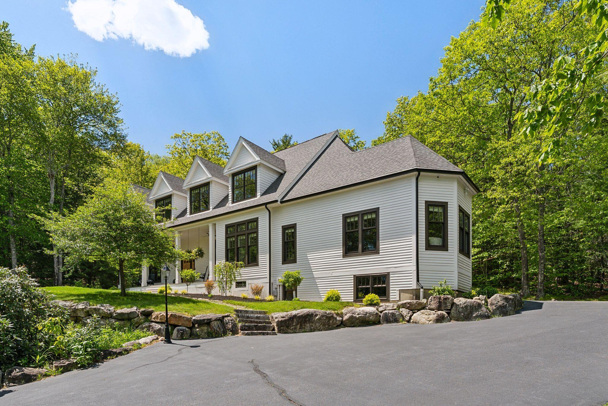 Falmouth, Maine, 04105, United States, 5 Bedrooms Bedrooms, ,5 BathroomsBathrooms,Residential,Active,1798129
