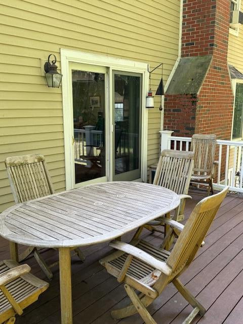 York, Maine, 03909, United States, 3 Bedrooms Bedrooms, ,3 BathroomsBathrooms,Residential,Active,1953001