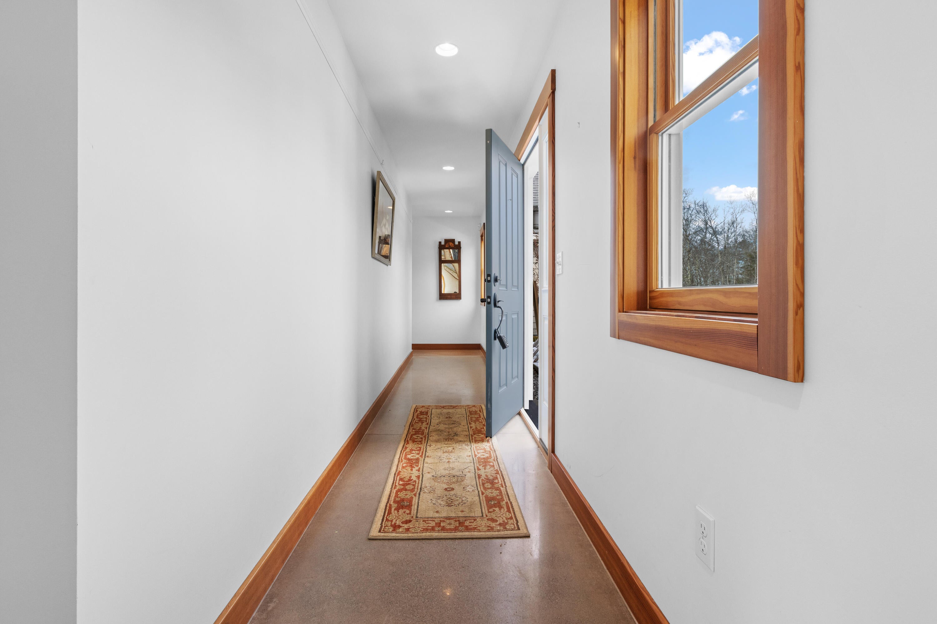 Monmouth, Maine, 04259, United States, ,3 BathroomsBathrooms,Residential,Active,1771427